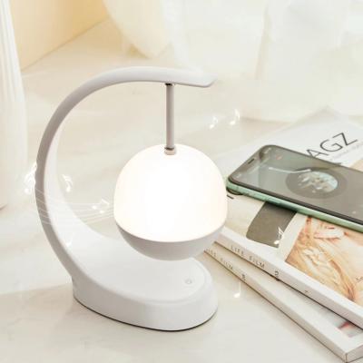 China Modern night light for bedroom with USB charger touch lamp for sale