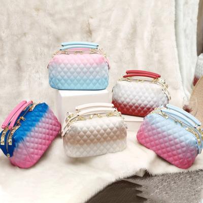 China Fashion Large Capacity Jelly Purses Jelly Bag Rainbow Color Ladies Handbags Colorful Make Up Cases for sale