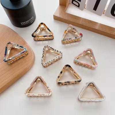 China Wholesale Hair Claw Acetic Acid Triangle Small Hair Claws Clip Geometric Hair Claw Clip With Gold Metal Claws for sale