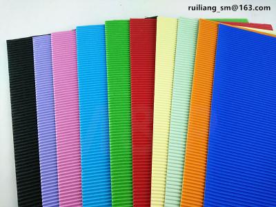 China Lake Blue Corrugated Paper Sheets Kindergarten Construction Paper Eco Friendly for sale