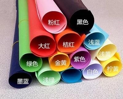 China Buntes kreatives Büttenpapier-Graffiti-Papier-Rollenmanuelle Ausschnitt-Art DIY 70 Gramm zu verkaufen