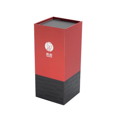 China Luxury Recycled Materials Magnetic Folding Materials Flat Pack Custom Paper Packaging Box Magnetic Gift Box With Magnet Closure for sale