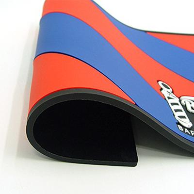 China Rubber Beer Rail Bar Mat Runner Drip Mat New PVC Rubber Silicone Bar Mat for sale