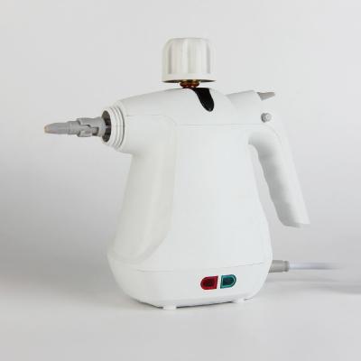 China Best Choice DF-958 New Car Model With Lowest Price High Quality Handheld Steam Cleaner for sale