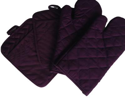 China Used as oven glove and hot pad 100%cotton purple oven gloves and potholders set of 4 for sale