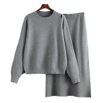 China Fall Sweater and Free Shipping for Fall Season 2024 New Loose Women's Round Neck Sweater Half Skirt Set for sale