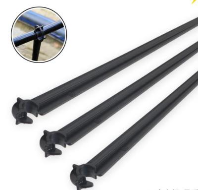 China Agriculture Micro Irrigaiton Irrigation Tube Dn16 Accessories Black Maintain Support For Micro Irrigation Tube for sale