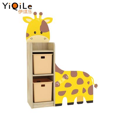 China Lovely Fashional Children's Furniture Toys Storage Shelf Kids Toy Wooden Shelf Giraffe Shape Toy Cabinet for sale