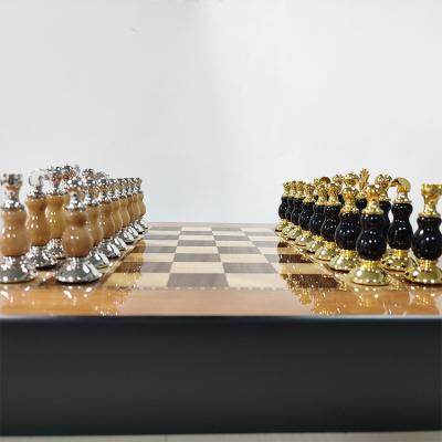 China Chess Set Luxury High Quality Metal Wooden Chess Board for sale