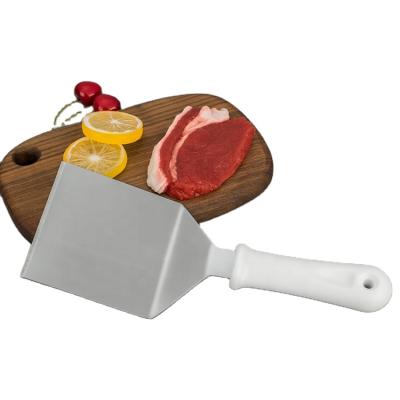 China Sustainable Kitchen BBQ Metal Shovel Outdoor Multifunctional Metal Kitchen Scraper With Plastic Handle for sale