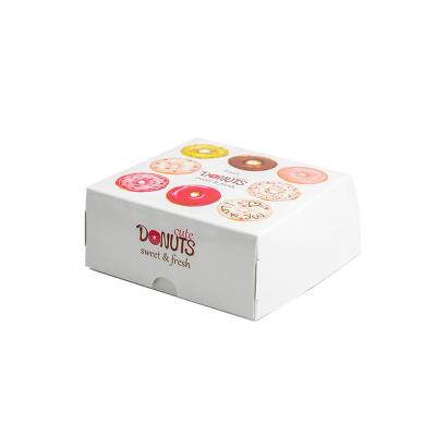 China Customized Cardboard Material Recycled Logo Printing Food Grade Donut Packaging Box With Window Portable Cake Box for sale