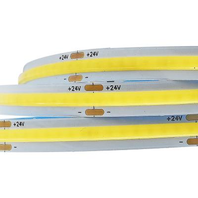 China Desktop CE rohs mini cutting 320led 10w/m ra90 8mm ultra thin cob led strip gusset led strip for sale