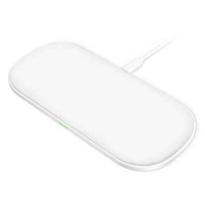 China Mobile Phone Amazon's Best-selling Free Putting 5 Coils Super Thin Protection Double Charging Wireless Charger for sale