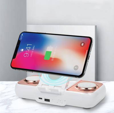 China Wireless Charging 2021 Three-in-One Multifunctional Portable Speaker Radio Charging Power Bank 10000mAh for sale