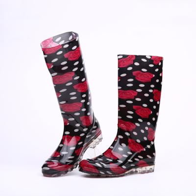 China Fashion flower rain boots anti-slippery women's shoes china sexy women's anti-slippery long boots women's boots for sale