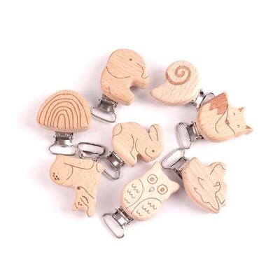 China BPA Free High Quality Wooden Color Clip Wide Beech Marked Cute Cartoon Animal Baby Wooden Pacifier Clip For Cute Infant for sale