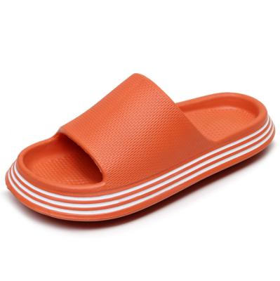 China New Fashion Trend Men's EVA Home Slippers With Thick Soles, Soft And Non Slip for sale