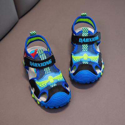 China Other Factory Small Children Casual Sandals Slide Winter Sport Leather Red Green Running Kids Sandals Slippers for sale