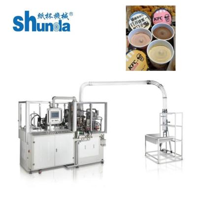 Cina Macchina di formazione di ciotole di gelato di carta completamente automatica per la produzione di tazze di dimensioni da 2 a 16 oz in vendita