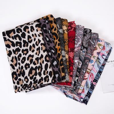 China Different Popular Women Popular Patterns Printed Chiffon Hijab Scarf Shawl Malasiya Tudung Muslim Floral Turban for sale