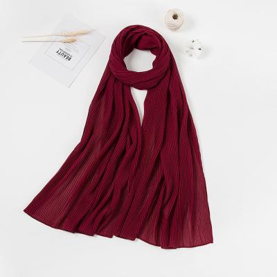 China Hot-sale Elegant Malaysia Crinkle Simple Bubble Chiffon Hijab Muslim Pleated Shawl Islamic Wrinkle Head Wraps Women Scarves Wholesale for sale