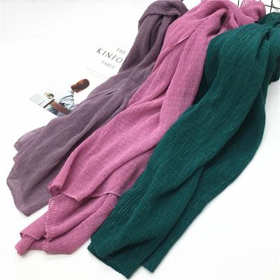 China Factory Price Popular Single Pleat Cotton Hijab Shawl Head Wrap Women Squishy Wrinkled Scarf Hot for sale