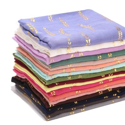 China Cotton Scarf Popular Popular Gold Printed Squishy Shawl for sale