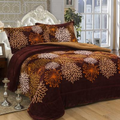 China 2021 pastoral new popular floral printed flannel soft coral velvet no pilling fabric bedding set for sale