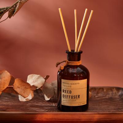 China Cheap Creative Luxury Empty 200ml Aroma Reed Diffuser Glass Perfume Bottles Home Office Hotel Bedroom Modern Spray Bottles With Sticks for sale