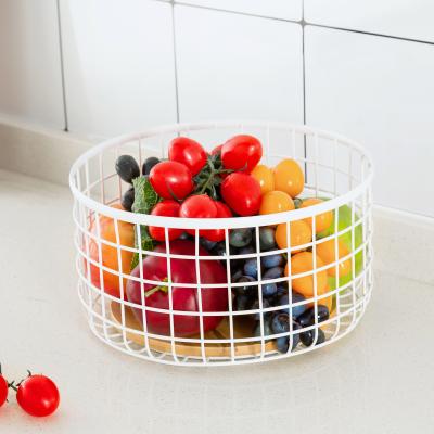 China Wood Handle Iron Wire Fruit And Vegetable Basket For Modern Kitchen Organization for sale