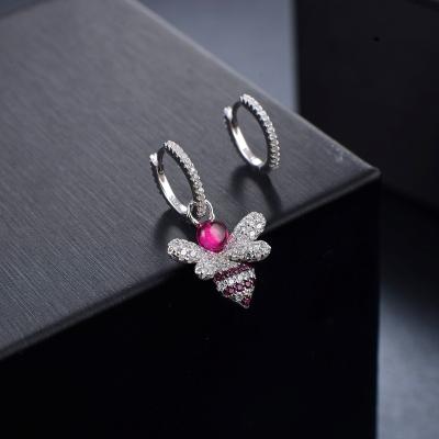 China CLASSIC Wholesale bulk fashion jewelry 925 sterling silver women's simple AB with small bee earrings for sale