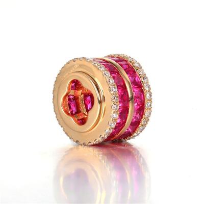 China High Quality Custom Red Gold Vintage Natural Gemstone Ruby Ruby Necklace Roll Drum Pendant 18k for sale