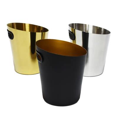 China Stocked Large Capacity Stainless Steel Bevel Ice Bucket Custom Logo Modern Simple Design Bar Tool Set Serving Cold Drinks Manufacturers for sale