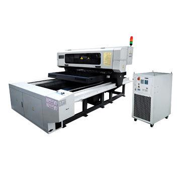 Chine Laser Metal Automatic Laser Cutting Machine Lazer Cutting Machine 1200mm*1800mm à vendre