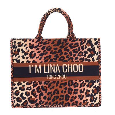 China Fashion Tote Bag Fashion Small Tide Bag Leopard Resistant Stiff Custom Printing Handbag Lady Handbag Lady for sale