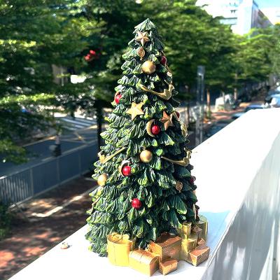 China Christmas Gift New DIY Christmas Tree Customized Manufacturer 2021 Popular Christmas Decorations Resin for sale