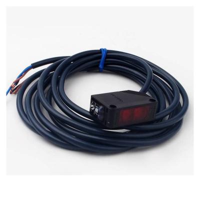 China Industrial Grade E32-DC200 2M BY OMS Fiber Optic Sensors Enhance Your Operations for sale