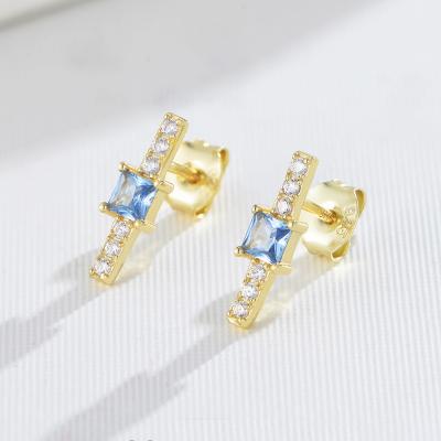 China Fashion 925 Sterling Silver Geometric CZ Stone Stud Earrings Luxury Square Bar Diamond Stud Earring for sale