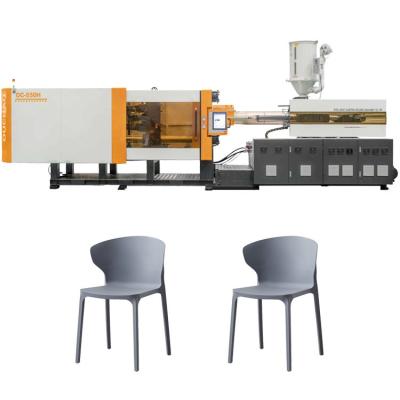 China 550T High Output Injection Moulding Machine For Production Plastic Chairs for sale