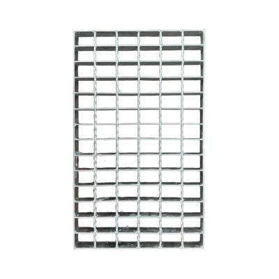 China Traditional 32x5MM Spacing 34*38MM Bar Grate Decking Metal Mesh Flooring Grates Hot Dipped Galvanized Steel Walkway Mesh Grating Prices for sale