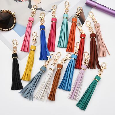 China Popular Popular 15cm Leather Bag 15cm Tassel Key Chain Accessories Lobster Key Chain Pendant Accessories for sale