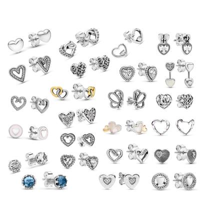 China CLASSIC Uniquely Designed Heart Shaped 925 Sterling Silver Stud Earrings Gift For Women Jewelry for sale