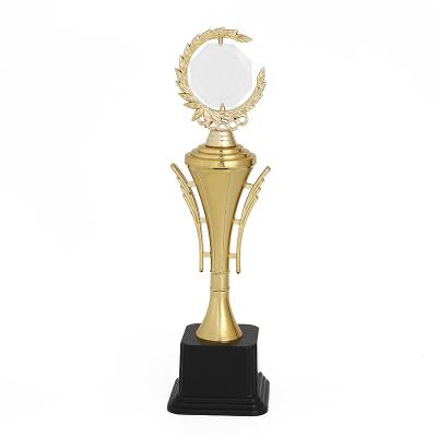 China Europe souvenir for kids home decoration metal souvenir sport award trophy for sale