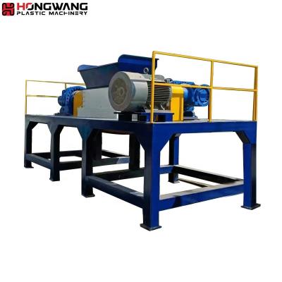 China Garment Shops Plastic Recycling Machinery 50~2500 kg/h Double-Shaft Shredder Machine For Crushing Various Plastic And Rubber for sale