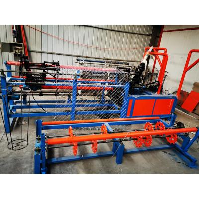 China Building Material Stores Factory Direct Single Mold Double Wire Chain Link Fence Wire Mesh Machine Full-automatic for sale