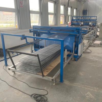 China Building Material Stores Farm Guard Fence Rebar Welded Wire Mesh Panel Machine for sale