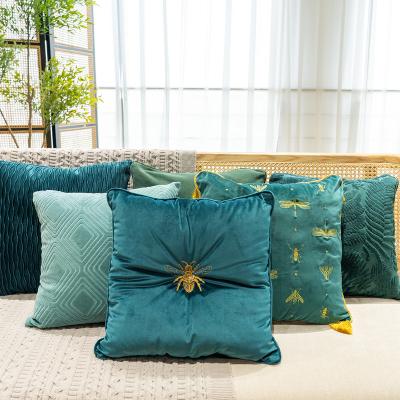 China High Quality Flame Retardant Gold Thread Embroidered Tile Cover 18*18inch Cushion Cover Velvet Jacquard Pillow Covers for sale