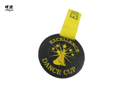 China Das medalhas feitas sob encomenda da concessão da dança fita preta personalizada copo do amarelo do revestimento à venda