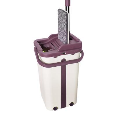 China Sustainable IS Modern Microfiber Floor Hand Free Cleaning Flat Mop Set With Squeeze Bucket for sale