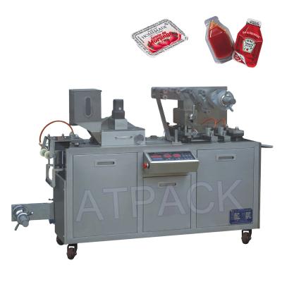 China Automatic CLOTHING Tomato Sauce Ketchup Blister Forming Filling Packing Machine for sale